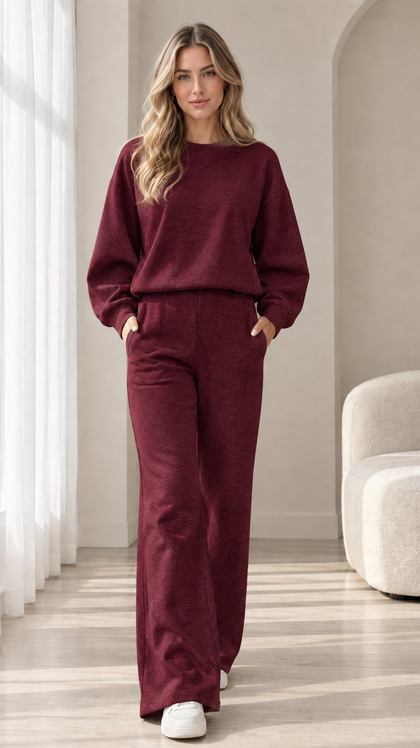 Front view of model wearing burgundy wine 2-piece lounge set